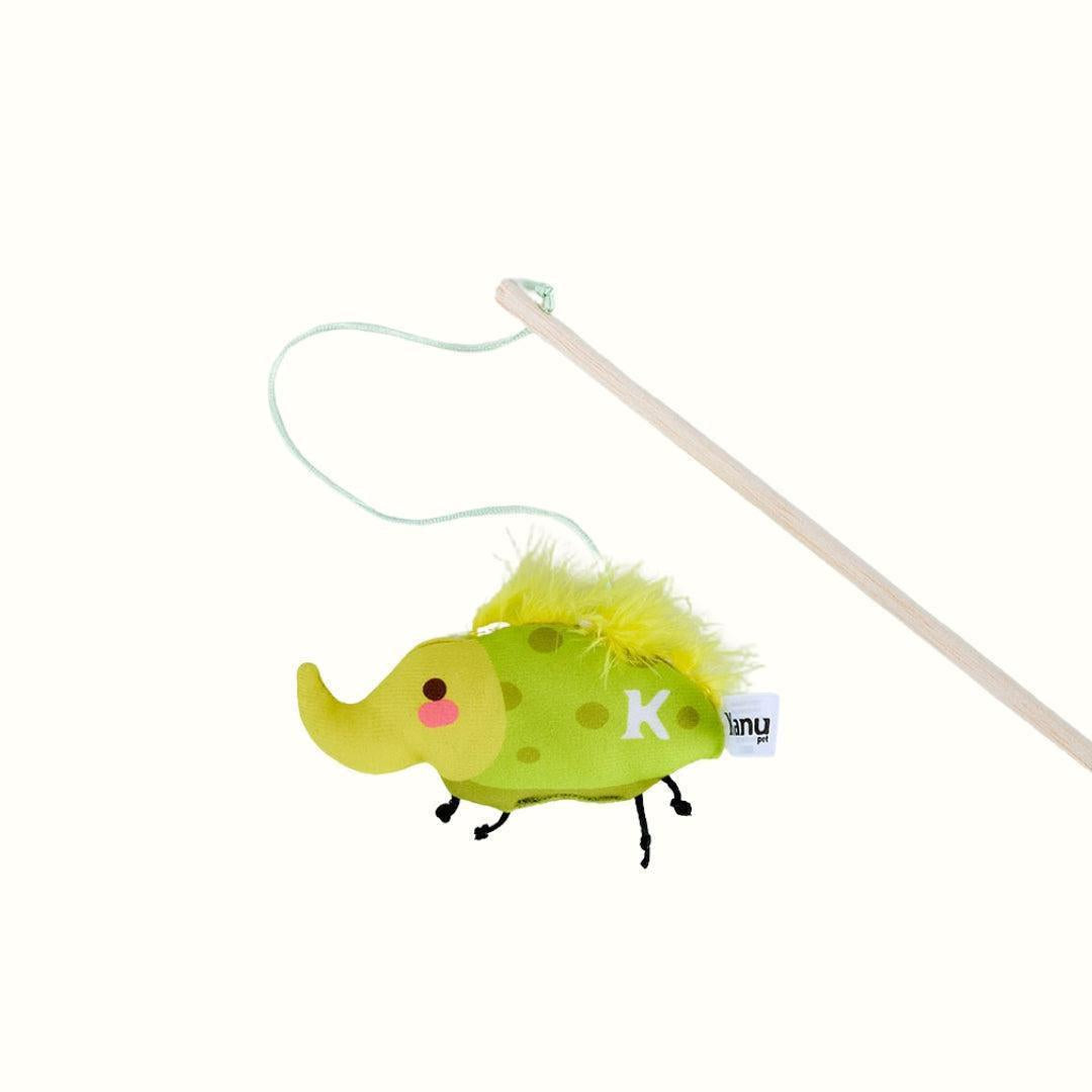Juguete de Peluche Escarabajo con vara Kanu Pet para Gato
