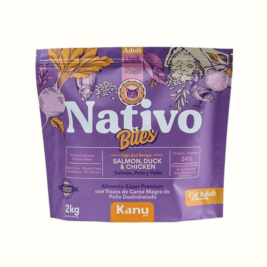 Alimento seco Nativo Bites Salmón, Pato y Pollo Kanu Pet para Gato Adulto