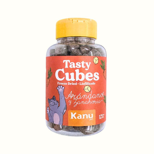 Snack Liofilizado Tasty Cubes Arándanos y Zanahoria Kanu Pet para Gatos, Bajas en Calorías