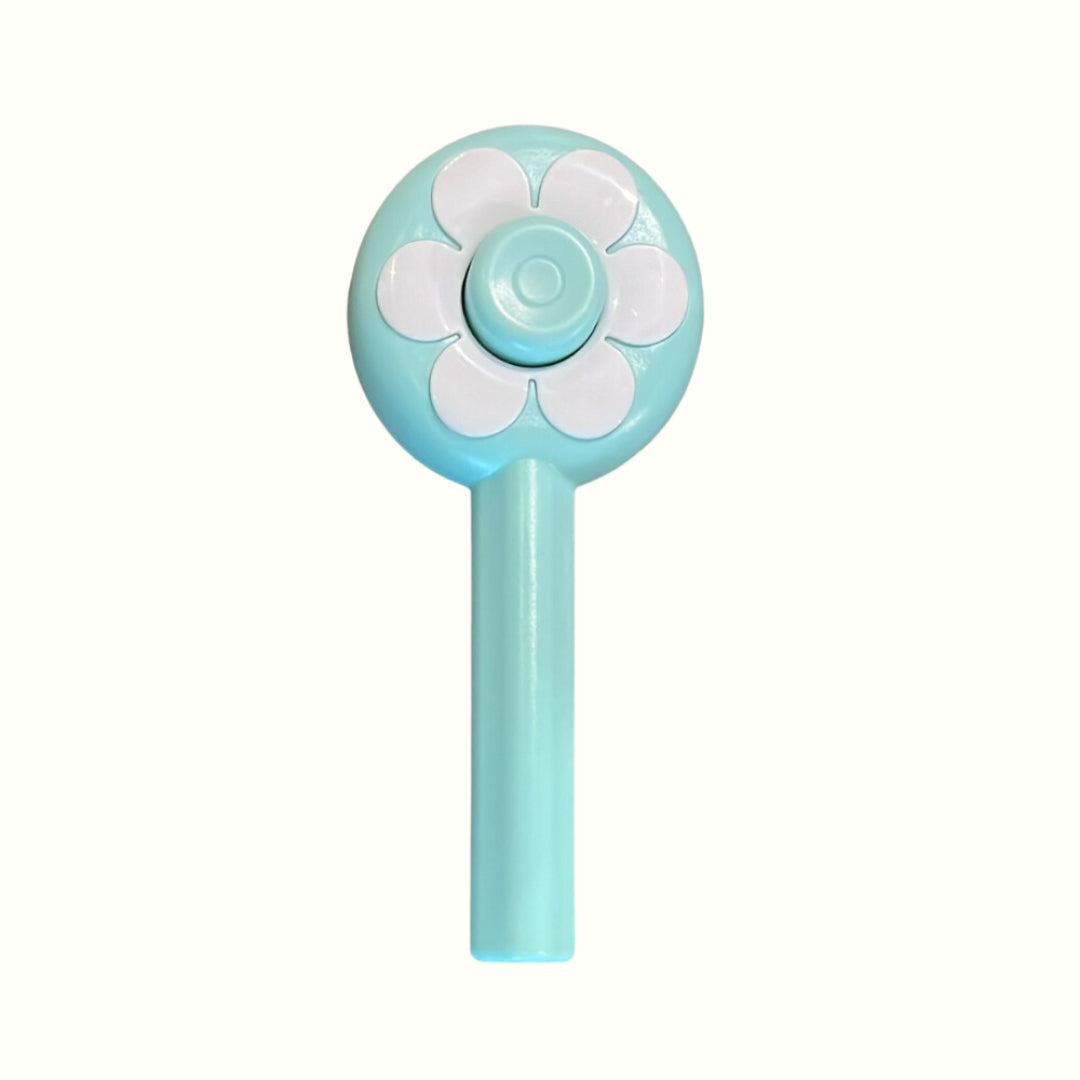 Peine Retráctil Tipo Flor Kanu Pet para Perro y Gato