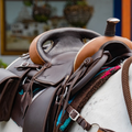 Silla Majestuosa Impermeable Mesacé para Caballos