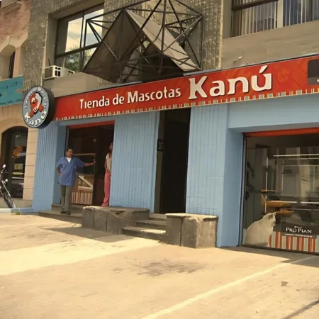 primera tienda kanu medellin